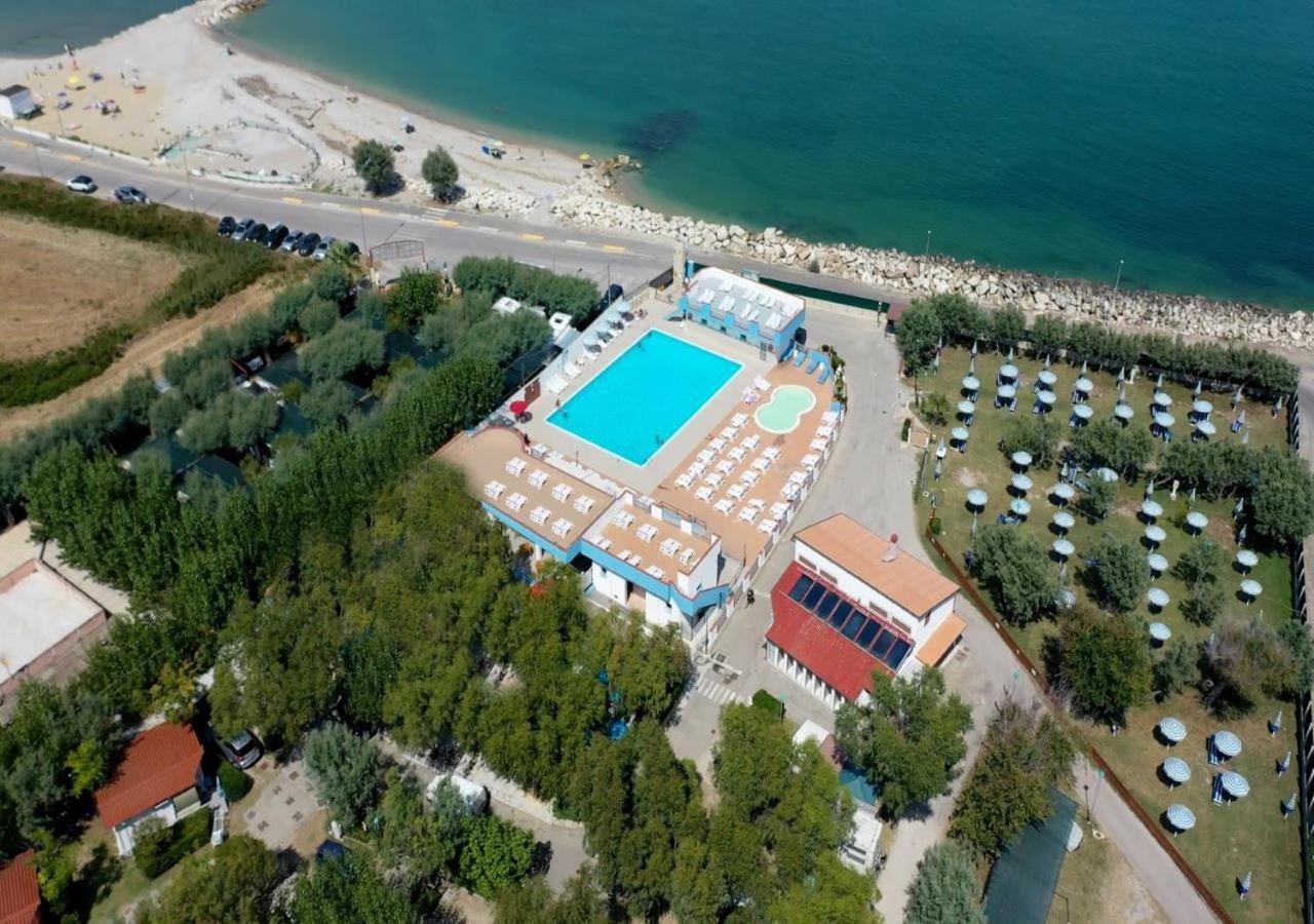 Club Del Sole Roseto Degli Abruzzi Easy Camping Village Екстер'єр фото