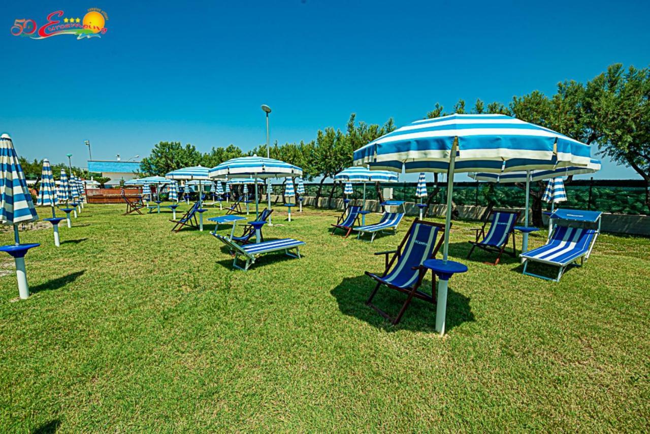 Club Del Sole Roseto Degli Abruzzi Easy Camping Village Екстер'єр фото