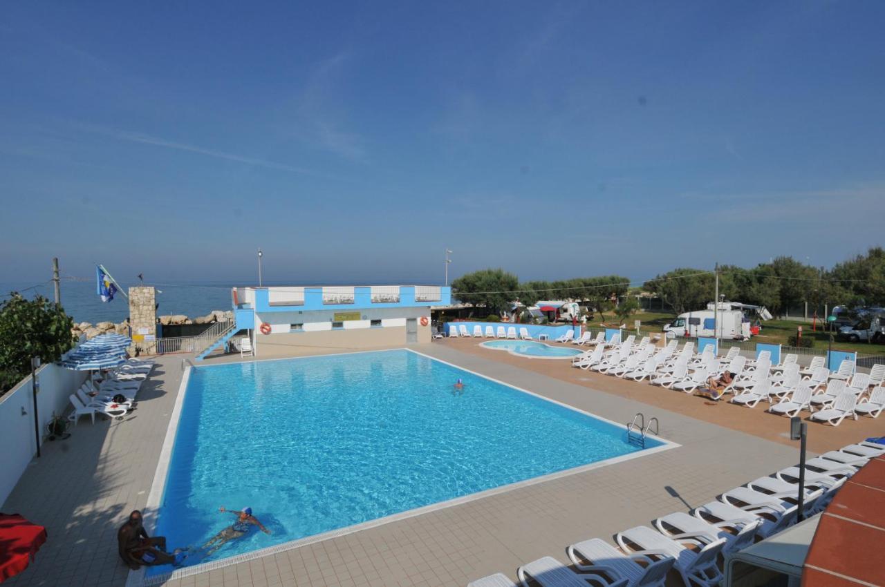 Club Del Sole Roseto Degli Abruzzi Easy Camping Village Екстер'єр фото